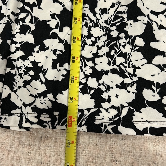 Impress Dress - Picture 4 of 6